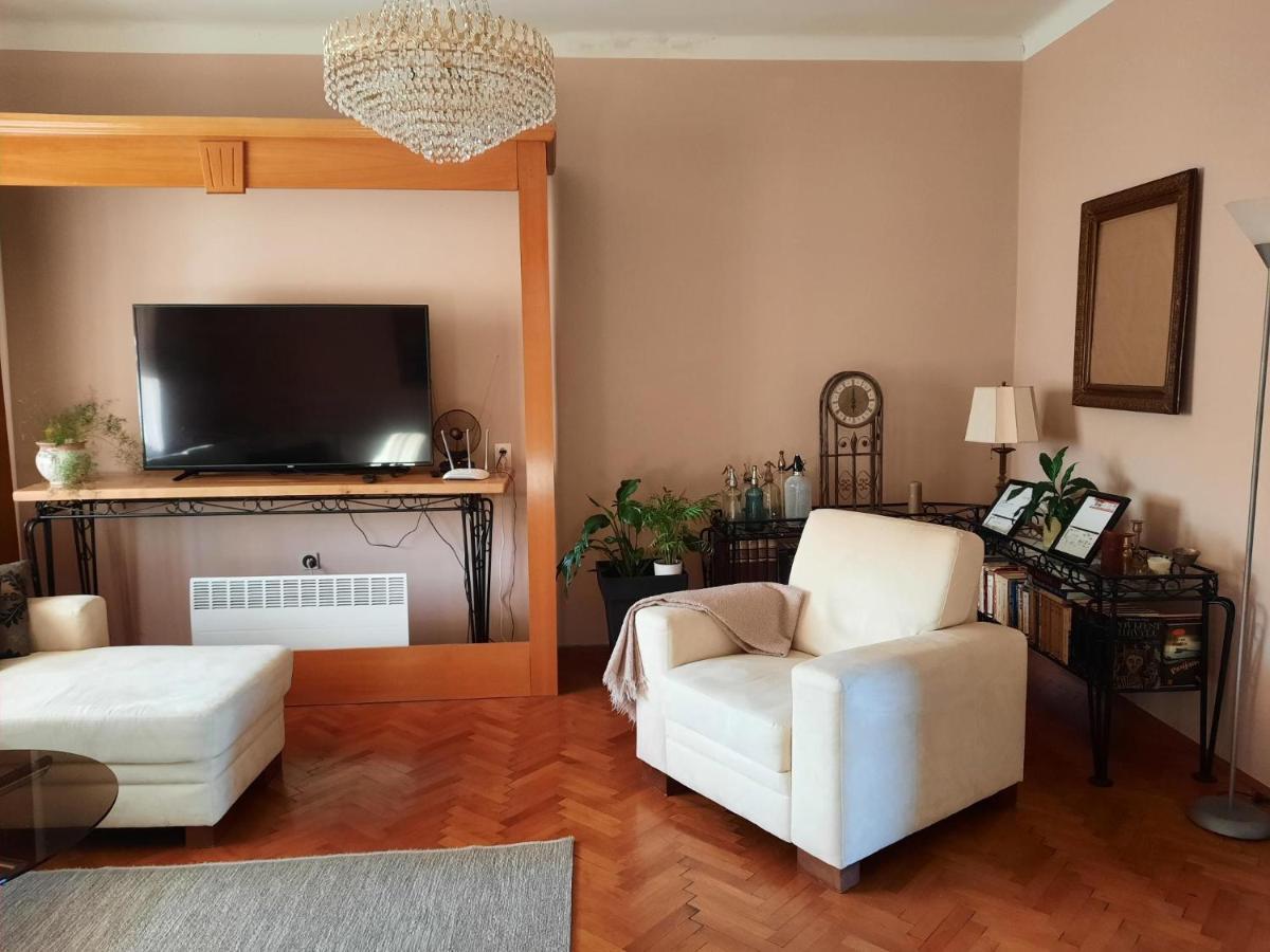 Apartman Soda Ogulin Exterior foto